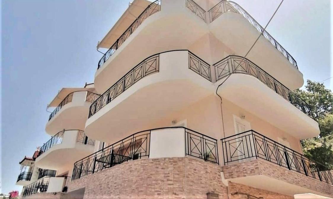 Lasithiotakis Apartments Poros  Eksteriør bilde